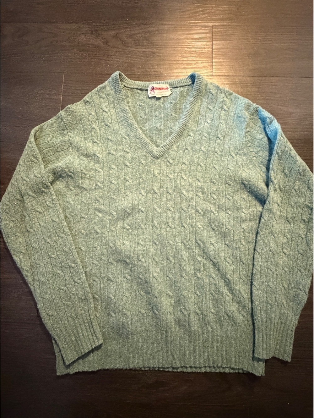 Vtg Clansman Bermuda Lambswool Cable Knit V-Neck Sweater L